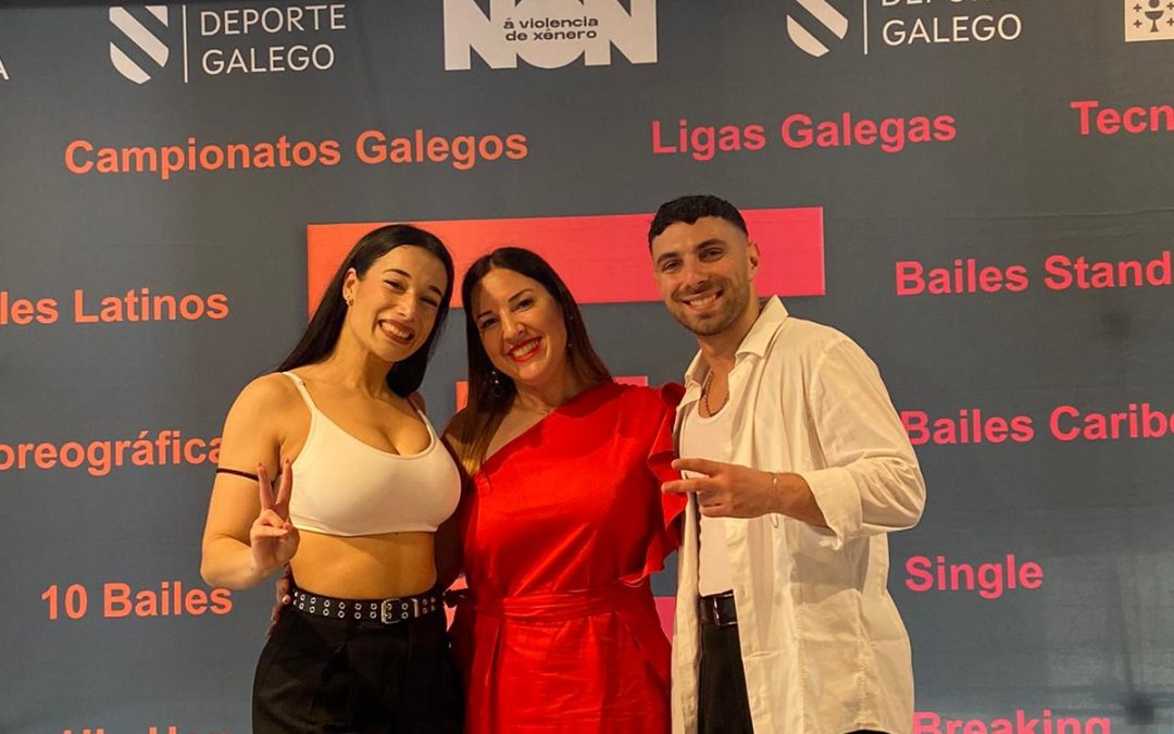 SANTIAGO ACOLLEU UNHA XORNADA DE TECNIFICACIÓN DE BAILES CARIBEÑOS
